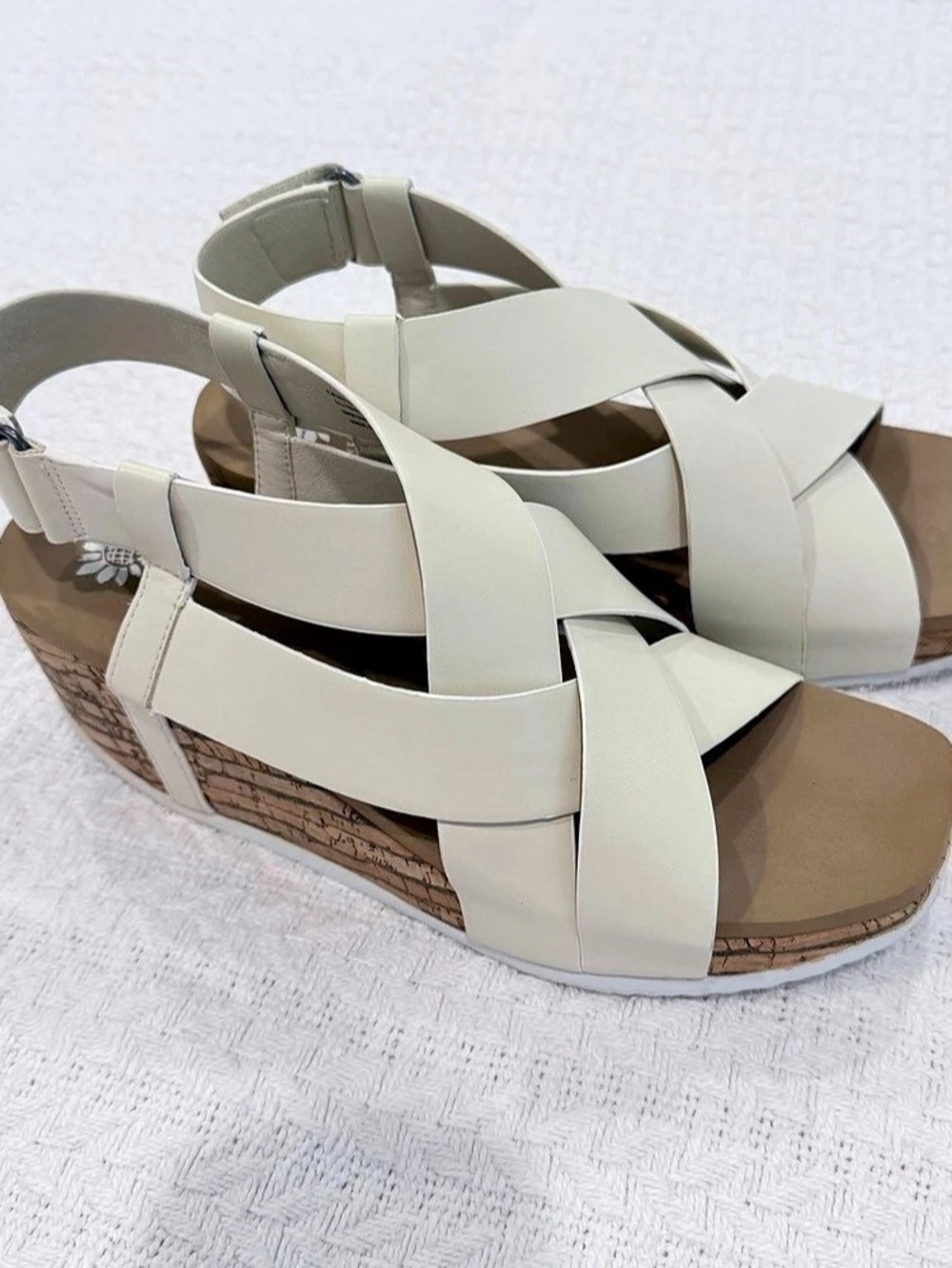 Yellow Box Maldive Wedge Sandal Sandals White & Brown US 9.5 M